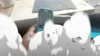 2025 সালের সেরা ৩টি বাটন মোবাইল
