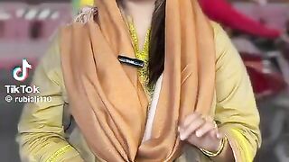 acha bat he sis