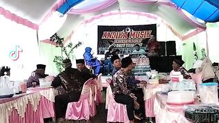Sunatan atau supitan atau tetak'an