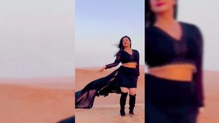 Indian Girl Shubhangi Jaiswal Dance