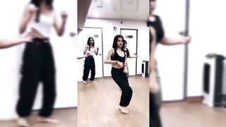 Indian Girl Eshaana Dance