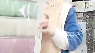 الي واخد العلياء ب٥٩٥ج  في شهر يناير يجيب الفاتورة وياخد٥٠ج فرق العرض????