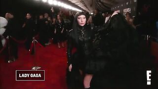 E_ GLAMBOT_ Best of 2025 Grammy Awards _ E_ Glambot(360P).mp4
