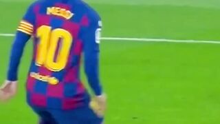 Messi skills ????