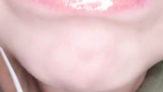 asmr my kissing lips Green Bean | asmr mukban
