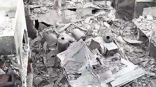 ???? The destruction caused by the Israeli occupation army in Jenin camp during the military operation that lasted for days