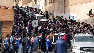 الجزائر إضرابات
