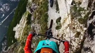 Glide on Devil's Hill. #bike #adventure #mountain