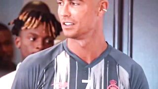 Cristiano Ronaldo flashed moment 2018