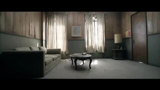 Sia - Chandelier (Official Video)(720P_HD).mp4
