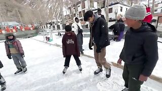 Piyush Ne Ice Skating Karli❤️