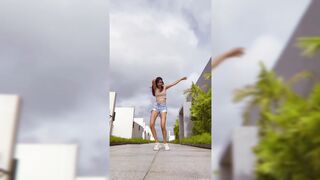 Indian Girl Siddhi Jain Dance