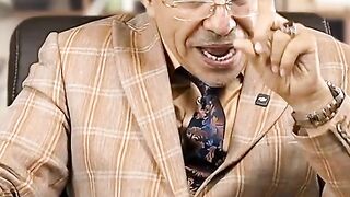 الله يجمعنا و إياكم في الجنة قولو امين