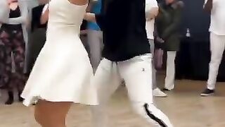 Unbelievable Moves! No One Can Dance Like This! ????