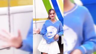 Indian Girl Akriti Agarwal Dance