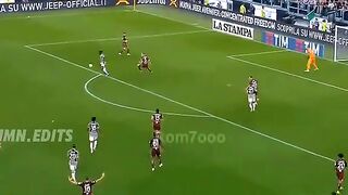 Satisfying Ball Control. #football #footballskills #Soccer #goals #footballtiktok #foruyou #soccerti