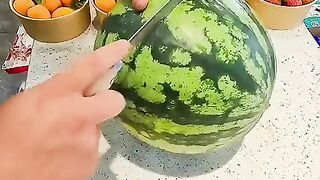 #Sample Watermelon????carving cutting design Skills#Watermelon#Watermelon cutting# Watermelon carving#