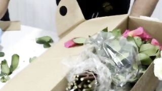 Miami airport receives 940 million cut flowers for Valentine's Day #valentinesday #miami #airport