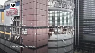 Gas explosion at Taiwan food court kills 4 and injures 26.