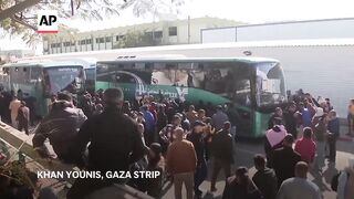 Released Palestinian prisoners arrive in Khan Younis, Gaza.