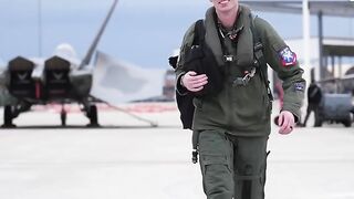 Flight of F22