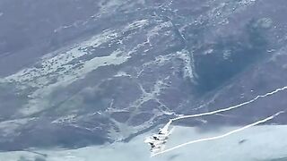 F 15 climbing