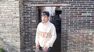 Sweetie, I'm Coming - Chinese Comedian | Chinese Funny Video | Chinese Funny Video Tiktok