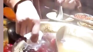 This is how you remove excess oils and fats from food using ice