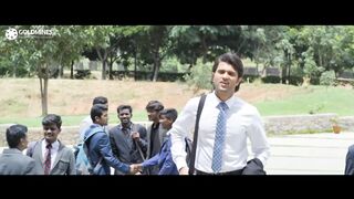 कॉलेज में सबके सामने विजय देवरकोंडा ने राशि खन्ना को Hug Kiya