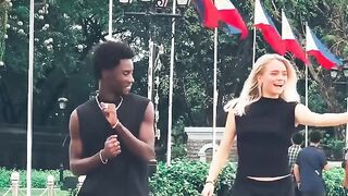 Dance trend.... _tiktok _dance _viral _shorts _reels _challenge _fyp(720P_HD).mp4