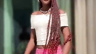Grâce Moya ????_ Marie _ Pov_ Cracra_je fais sortir la phase _challenge _gracemoya _new _tiktok _dance(720P_HD).mp4