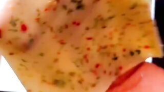 Kitchen recipes no. 26 ("Lahsuni Suji Roll")