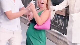 funny girl senpai.funny girl jokes.funny jokes girl and boy.prank video.prank dugonamga.dugonamga sovg'a yasash.funny shorts.funny clips