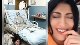 funny girl senpai.funny girl jokes.funny jokes girl and boy.prank video.prank dugonamga.dugonamga sovg'a yasash.funny shorts.funny clips