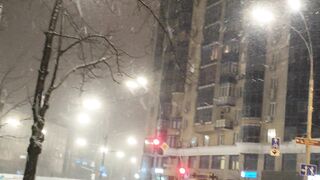 Снова зимно