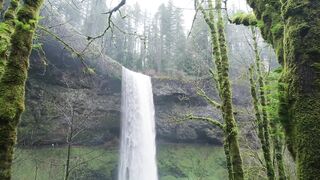 Free Waterfall 4k Videoclip _ Nature Videos _ Youstock(1080P_HD).mp4