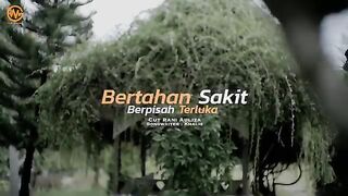 Bertahan sakit