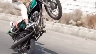 Iran Girl Bike Stant.mp4