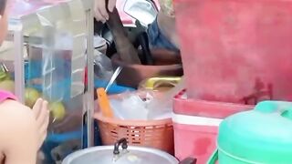 Viral Ice Seller Girl