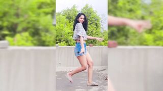 Indian Girl Janvi Soni Dance
