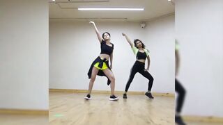 Indian Girl Jigyasa Sharma Dance
