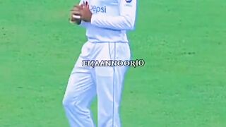babar azam bowling