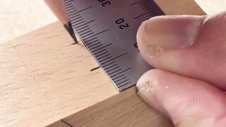 Easy and Sturdy Way to Join Wood at Angles
