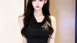 Short videos of beautiful women