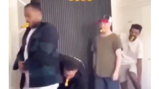 Boys challange #funny #lol #funnymomend #trendding #short #shortvideos #viral #shorts