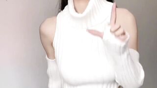 Short videos of beautiful women