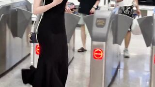 Short videos of beautiful women