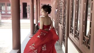 Short videos of beautiful women