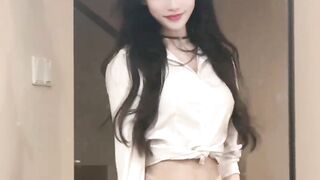 Short videos of beautiful women