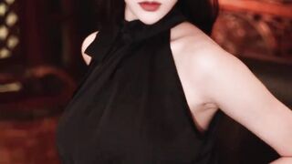 Short videos of beautiful women